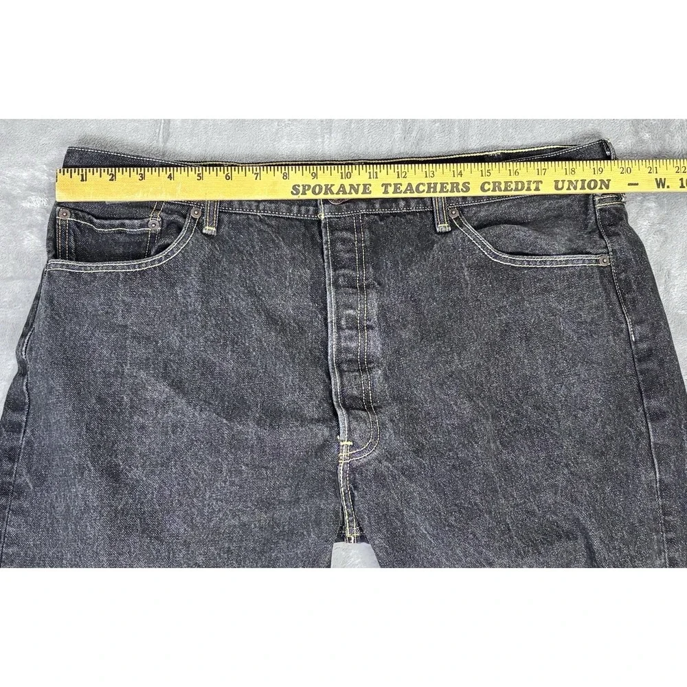 Levi's 501 Mens Black Button Fly Jeans Made in Mexico W42 L30 Actual (40x24) - Picture 12 of 14